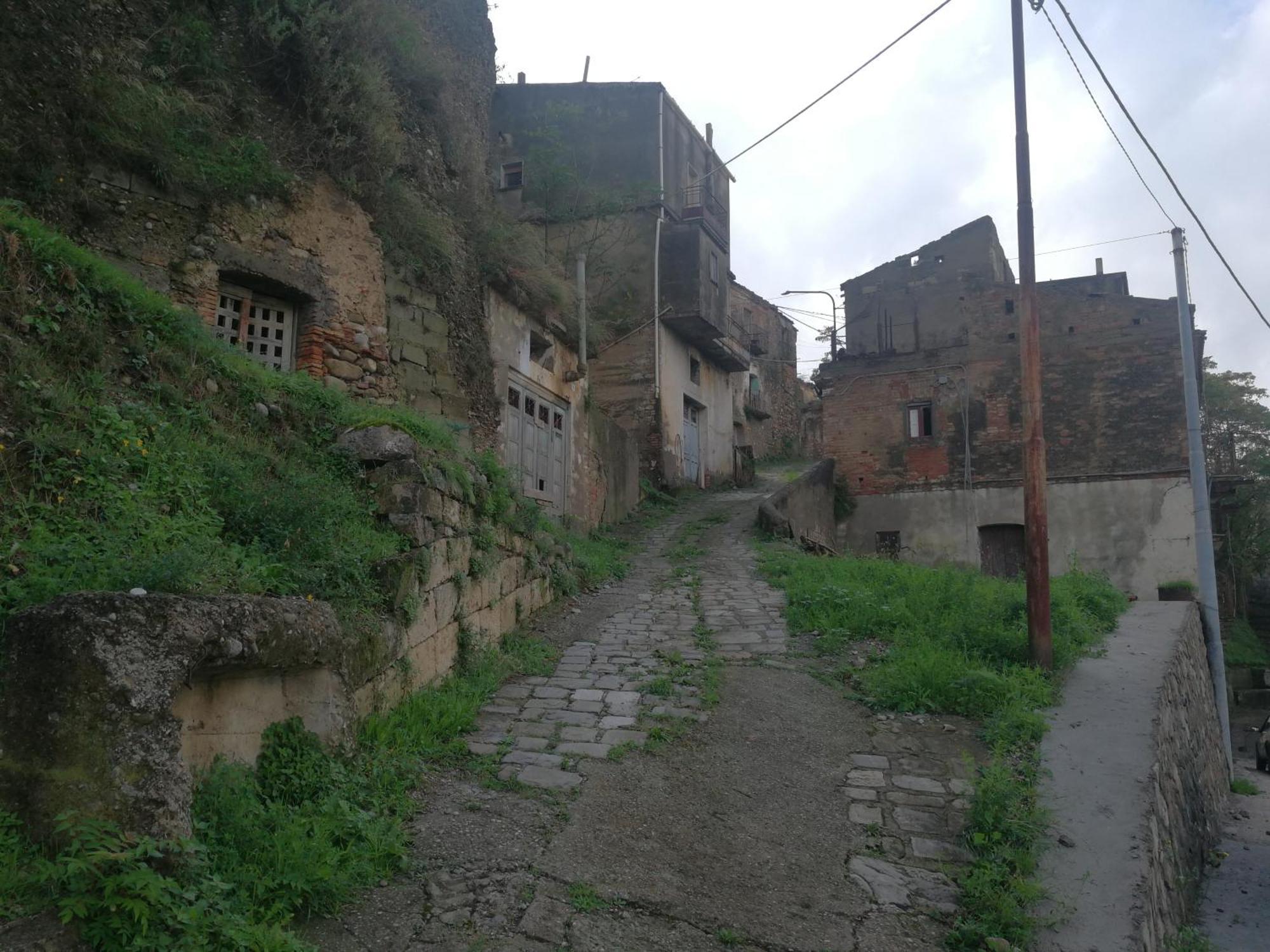 Casa Vacanze Isabella Aliano Esterno foto