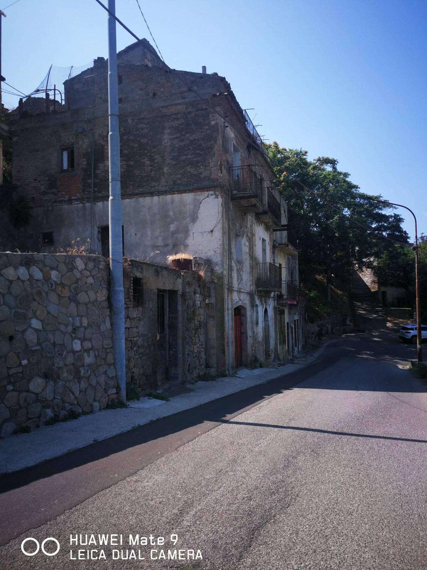 Casa Vacanze Isabella Aliano Esterno foto
