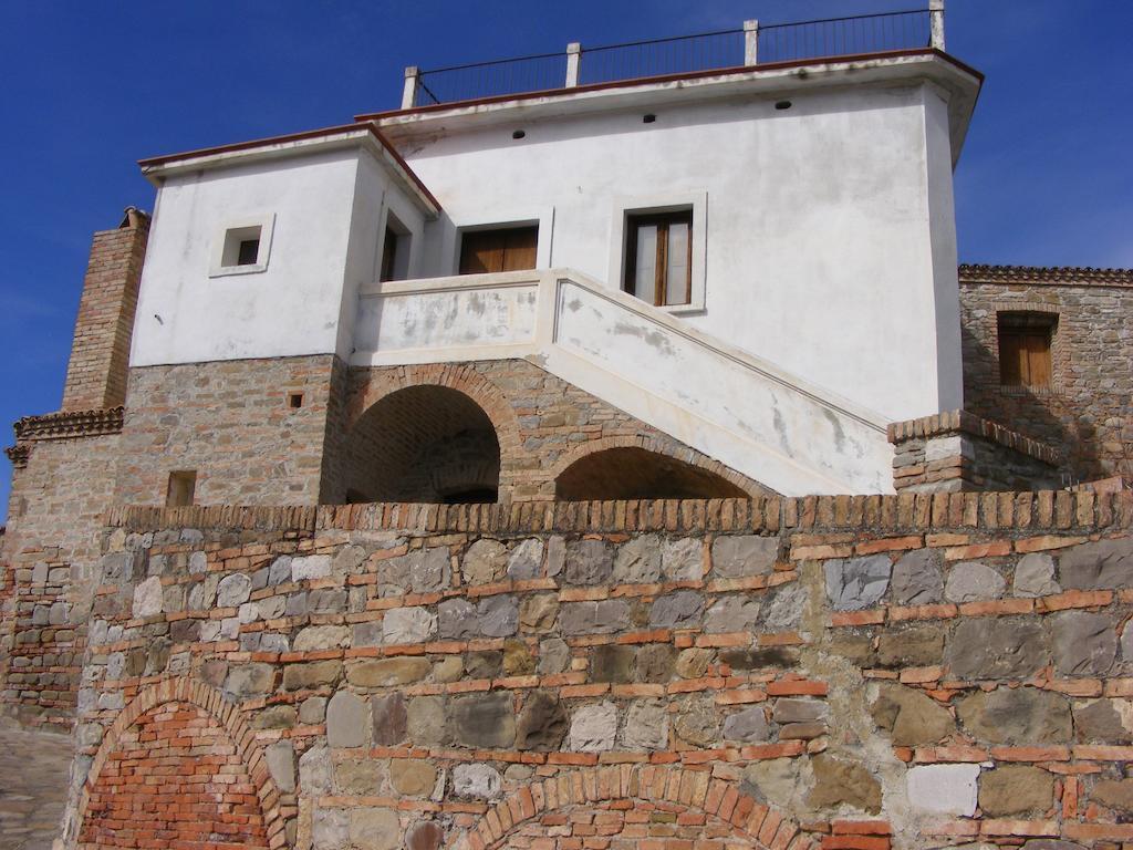 Casa Vacanze Isabella Aliano Esterno foto