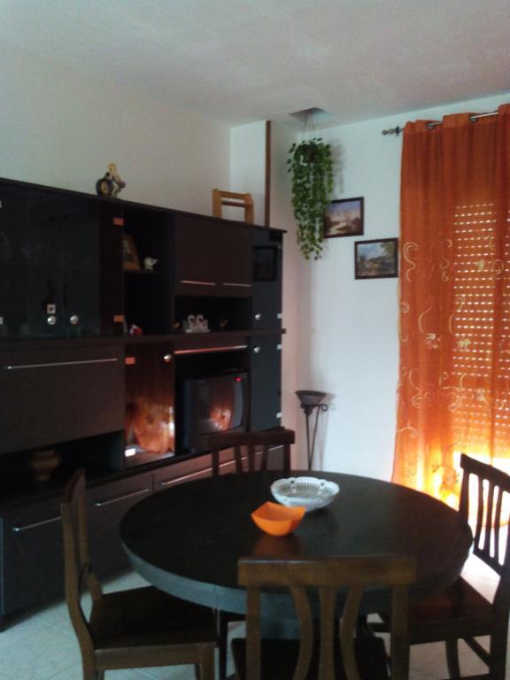 Casa Vacanze Isabella Aliano Esterno foto