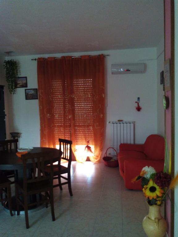 Casa Vacanze Isabella Aliano Esterno foto