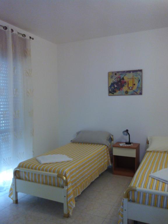 Casa Vacanze Isabella Aliano Esterno foto